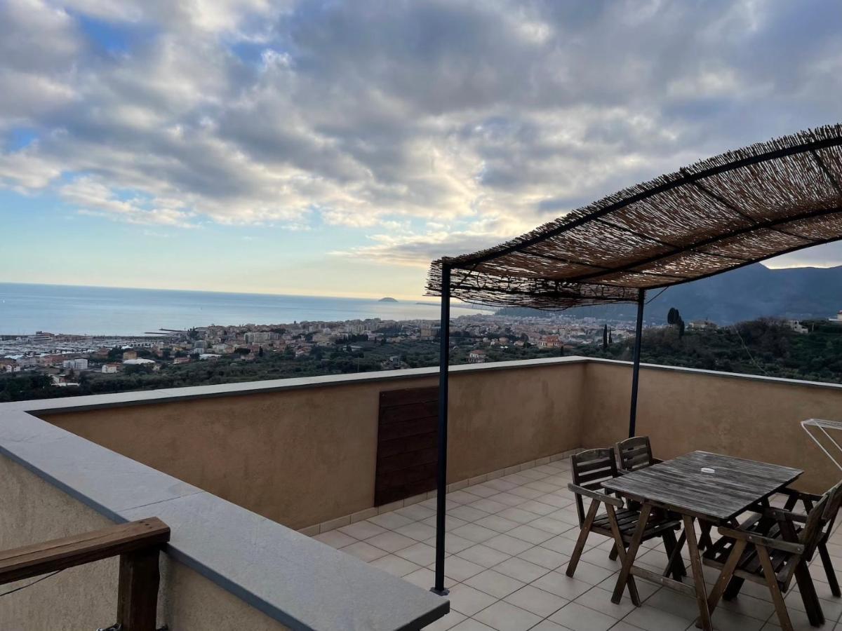 Agriturismo "I Castellari" Pietra Ligure Bagian luar foto