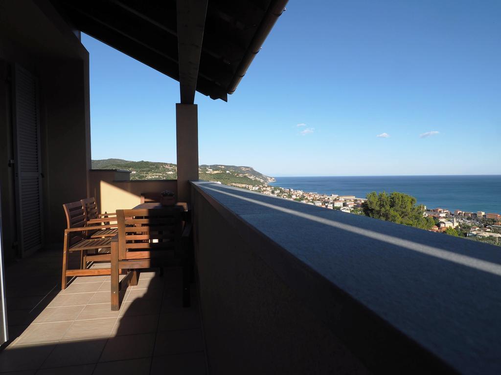 Agriturismo "I Castellari" Pietra Ligure Bagian luar foto
