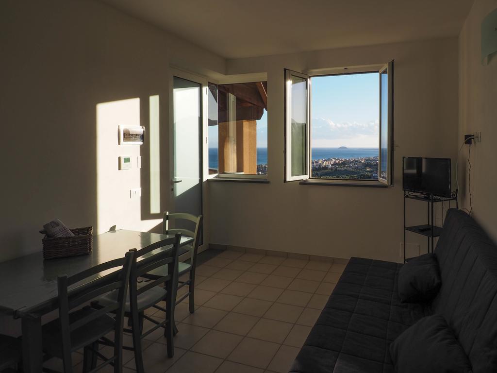 Agriturismo "I Castellari" Pietra Ligure Bagian luar foto