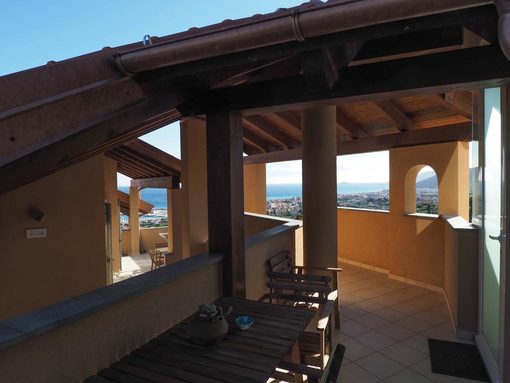 Agriturismo "I Castellari" Pietra Ligure Ruang foto